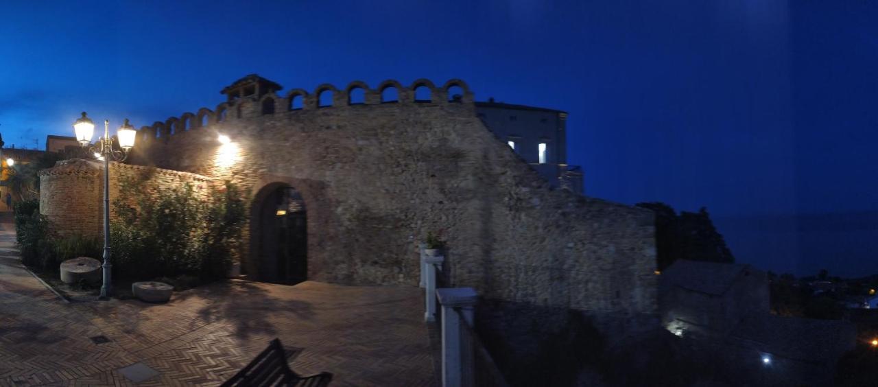 La Puteka Short rent nel cuore di Vasto Esterno foto